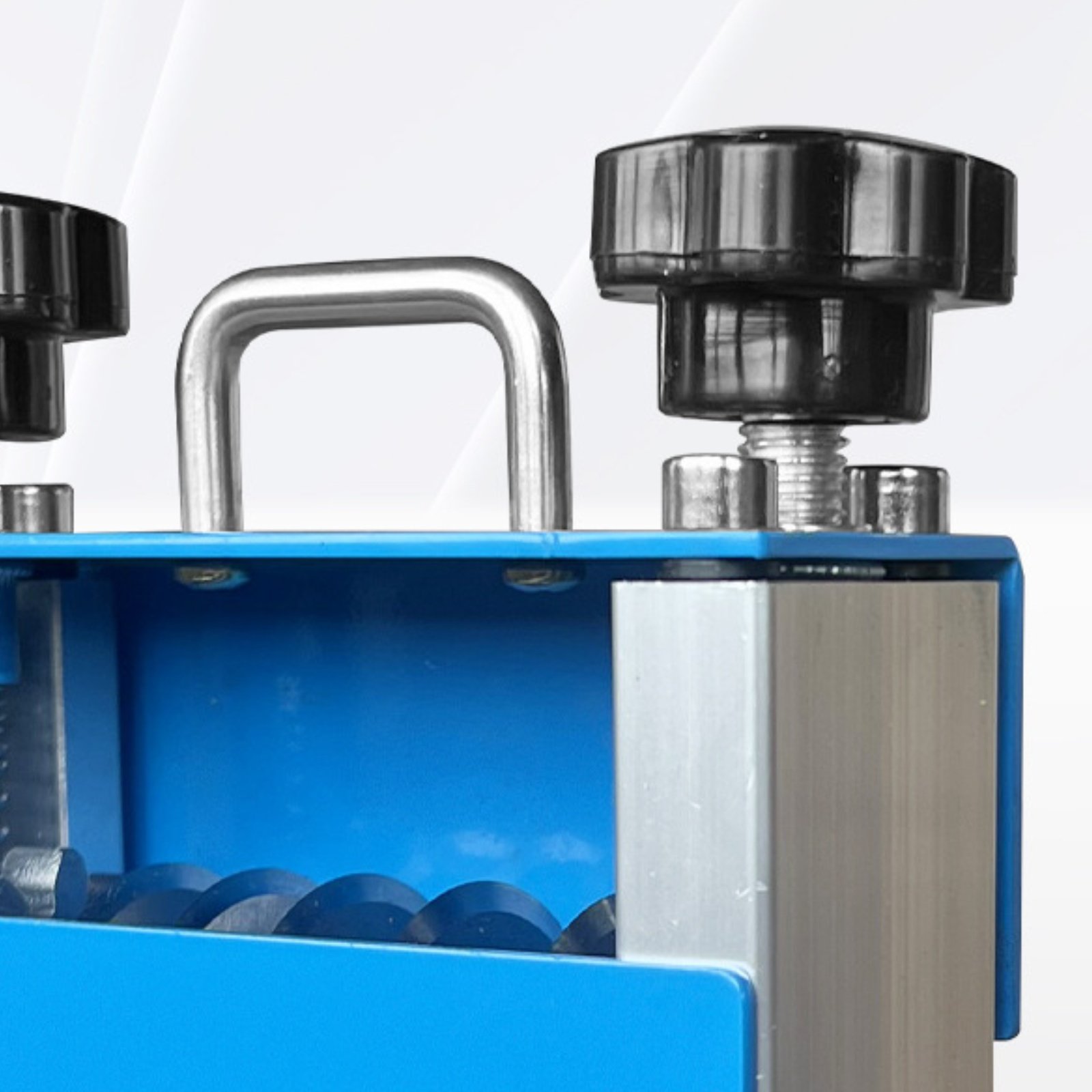 Multi-Hole Cord Peeler Twin-Dr - Hand Tools In Workshop recensione e prezzo